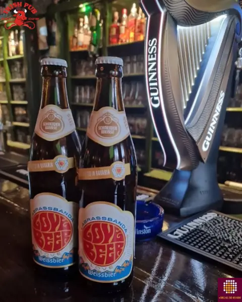 goya beer na šanku čeka da bude otvoreno i popijeno u cugu