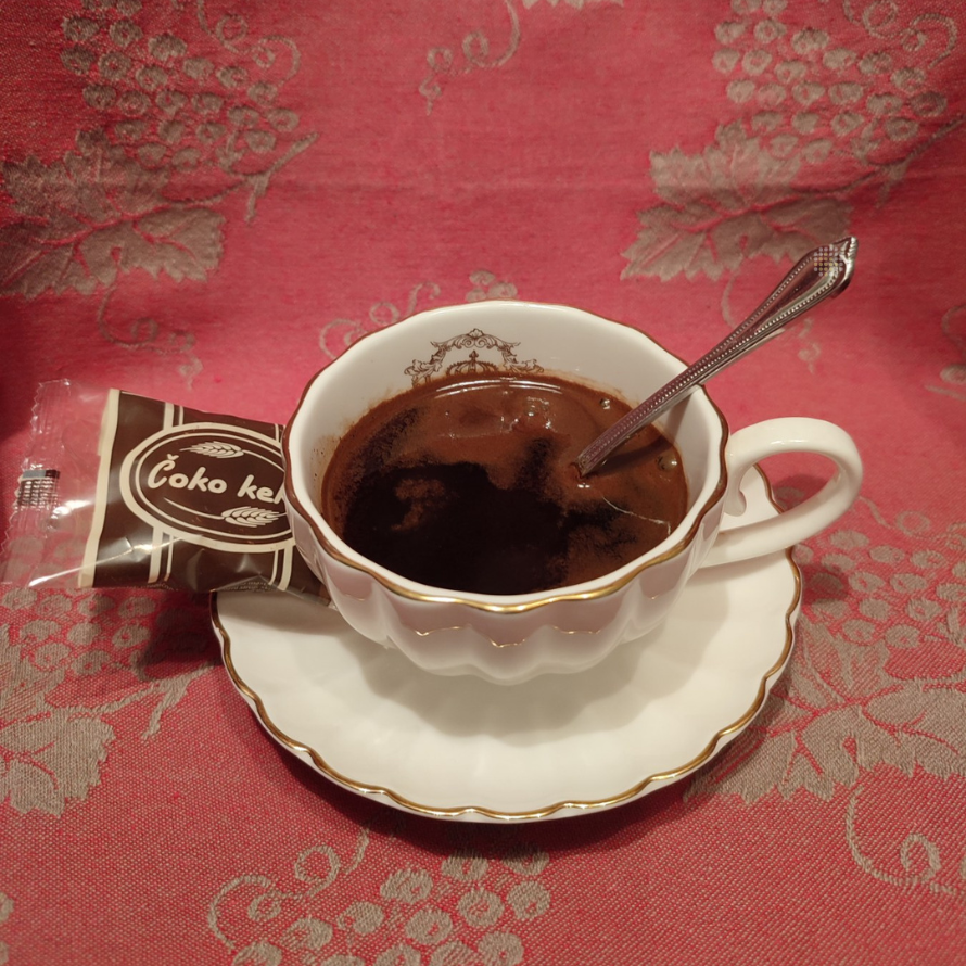 keks sa komadima cokolade